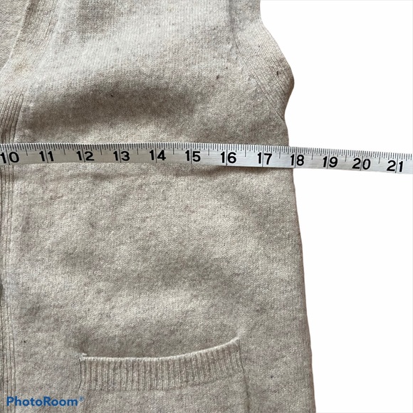 Retreat Men’s Lambswool Front Button Vest Small - Picture 7 of 7